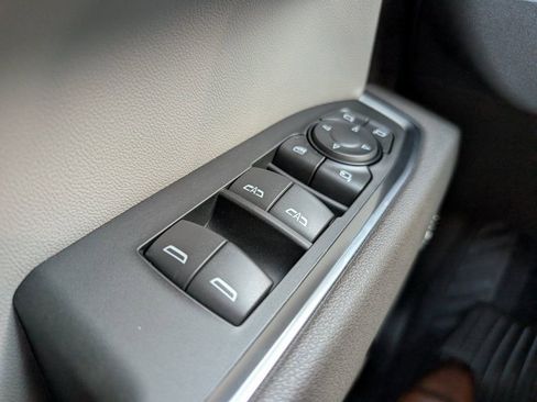 New 2026 Chevrolet Silverado 1500 LTZ w/ Technology Package RWD image 19