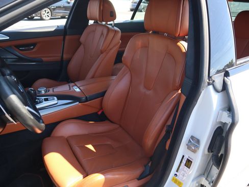 Used 2016 BMW M6 Gran Coupe RWD image 2