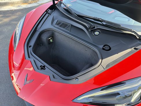 Used 2022 Chevrolet Corvette Stingray Preferred Cpe w/ Z51 Performance Package image 31