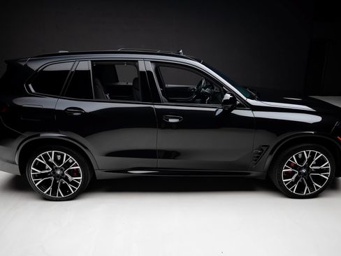 Used 2024 BMW X5 M Competition w/ Executive Package AWD/4WD image 36