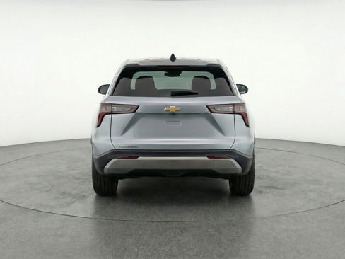 Used 2025 Chevrolet Equinox LT FWD image 7