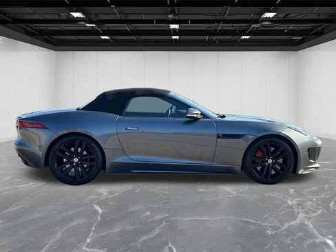 Used 2017 Jaguar F-TYPE S image 11