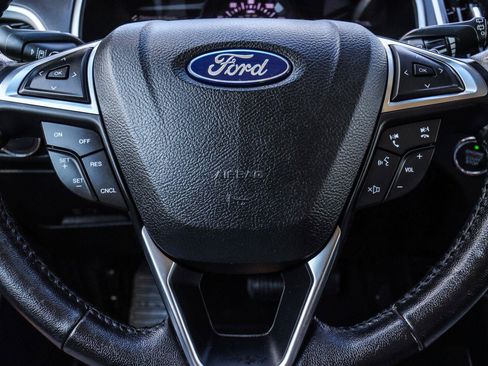 Used 2019 Ford Edge SEL w/ Equipment Group 201A AWD/4WD image 13