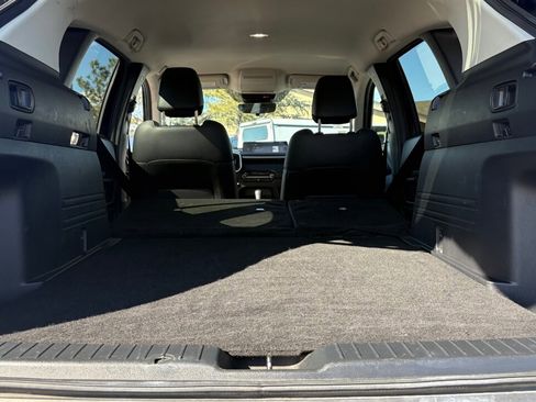 Used 2025 MAZDA CX-50 AWD 2.5 S w/ Preferred Package image 28