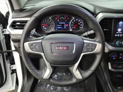 Used 2021 GMC Acadia SLE image 24