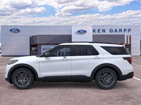 New 2026 Ford Explorer ST-Line w/ ST-Line Street Pack AWD/4WD image 3