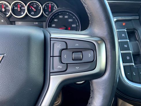 Used 2021 Chevrolet Tahoe Z71 w/ Rear Media and Nav Package image 22