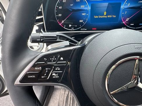 Used 2025 Mercedes-Benz E 450 4MATIC Sedan image 16