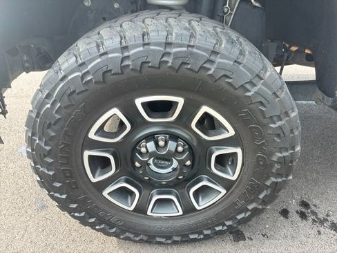 Used 2025 Ford F250 Platinum AWD/4WD image 12