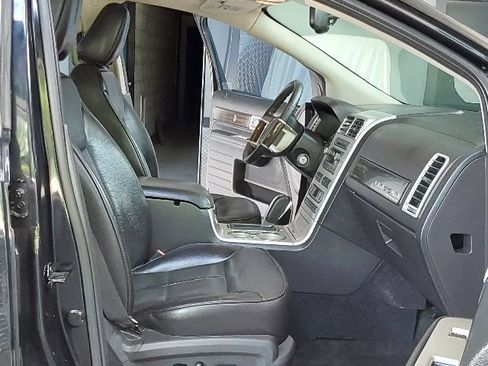 Used 2009 Lincoln MKX 2WD image 15