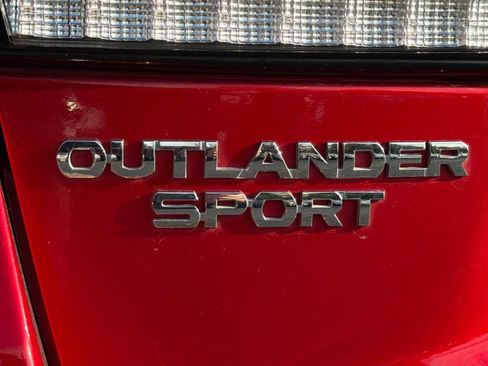 Used 2024 Mitsubishi Outlander Sport SE image 12