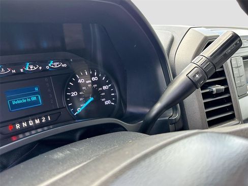Used 2019 Ford F550 4x4 Regular Cab Super Duty image 16
