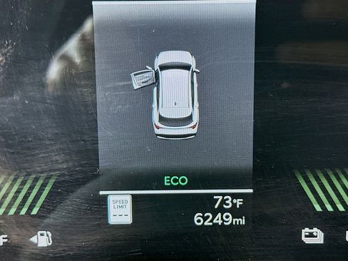 Used 2026 Kia Sportage LX image 18