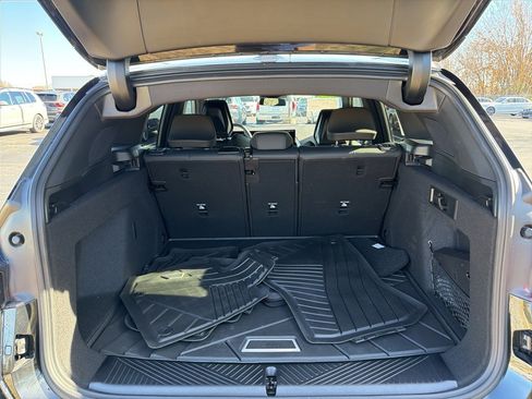 Used 2025 BMW X3 xDrive30i w/ Convenience Package image 15