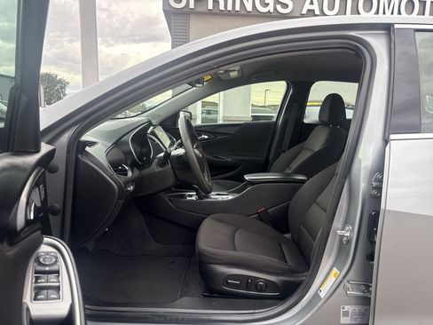 Used 2023 Chevrolet Malibu LT image 22