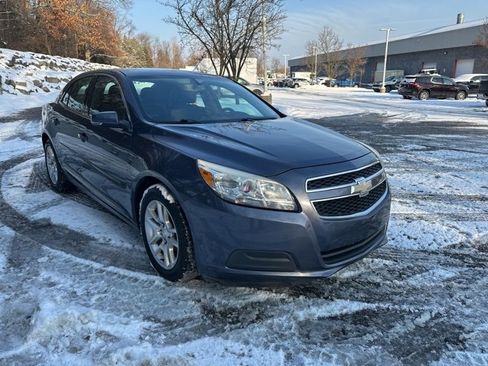 Used 2013 Chevrolet Malibu LT w/ Power Convenience Package image 7