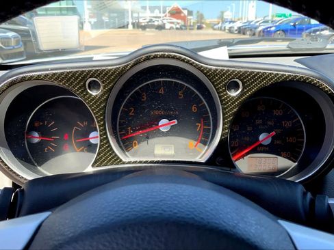 Used 2006 Nissan 350Z Touring image 19