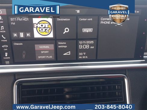 Used 2018 Porsche Panamera 4 image 19