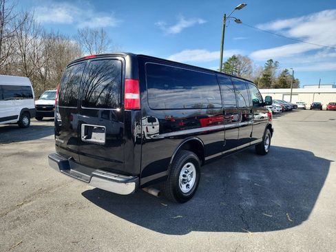 Used 2018 Chevrolet Express 3500 LT w/ LT Preferred Equipment Group image 8