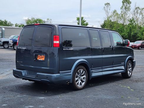 Used 2024 Chevrolet Express 2500 w/ Driver Convenience Package RWD image 15
