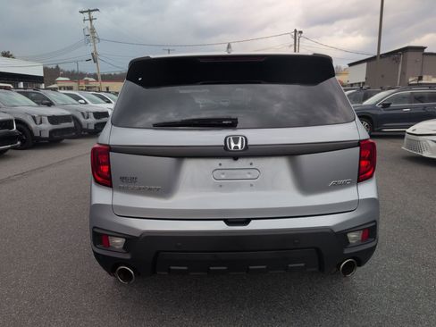 Used 2023 Honda Passport EX-L image 6