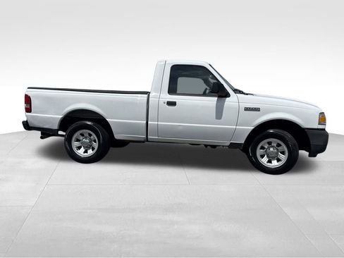 Used 2011 Ford Ranger XL RWD image 2