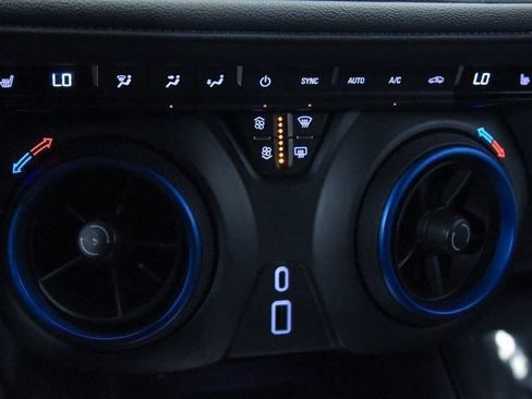 Used 2024 Chevrolet Blazer RS w/ Enhanced Convenience Package FWD image 27