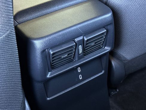 Certified 2025 Toyota 4Runner SR5 image 16