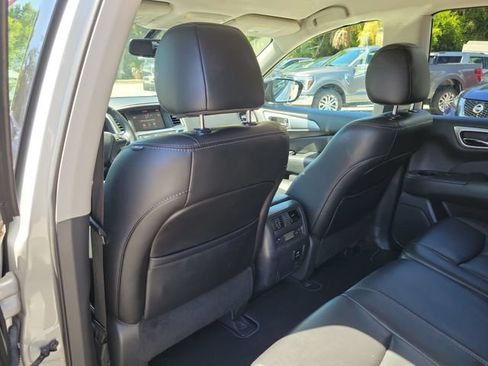 Used 2017 Nissan Pathfinder SL w/ Cargo Package FWD image 15