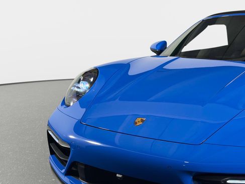 Used 2023 Porsche 911 Carrera 4 GTS w/ Premium Package AWD/4WD image 11