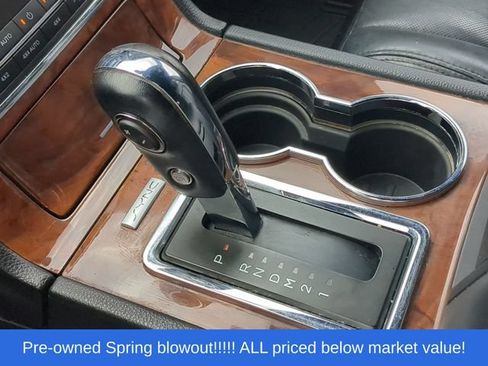 Used 2016 Lincoln Navigator Select AWD/4WD image 35