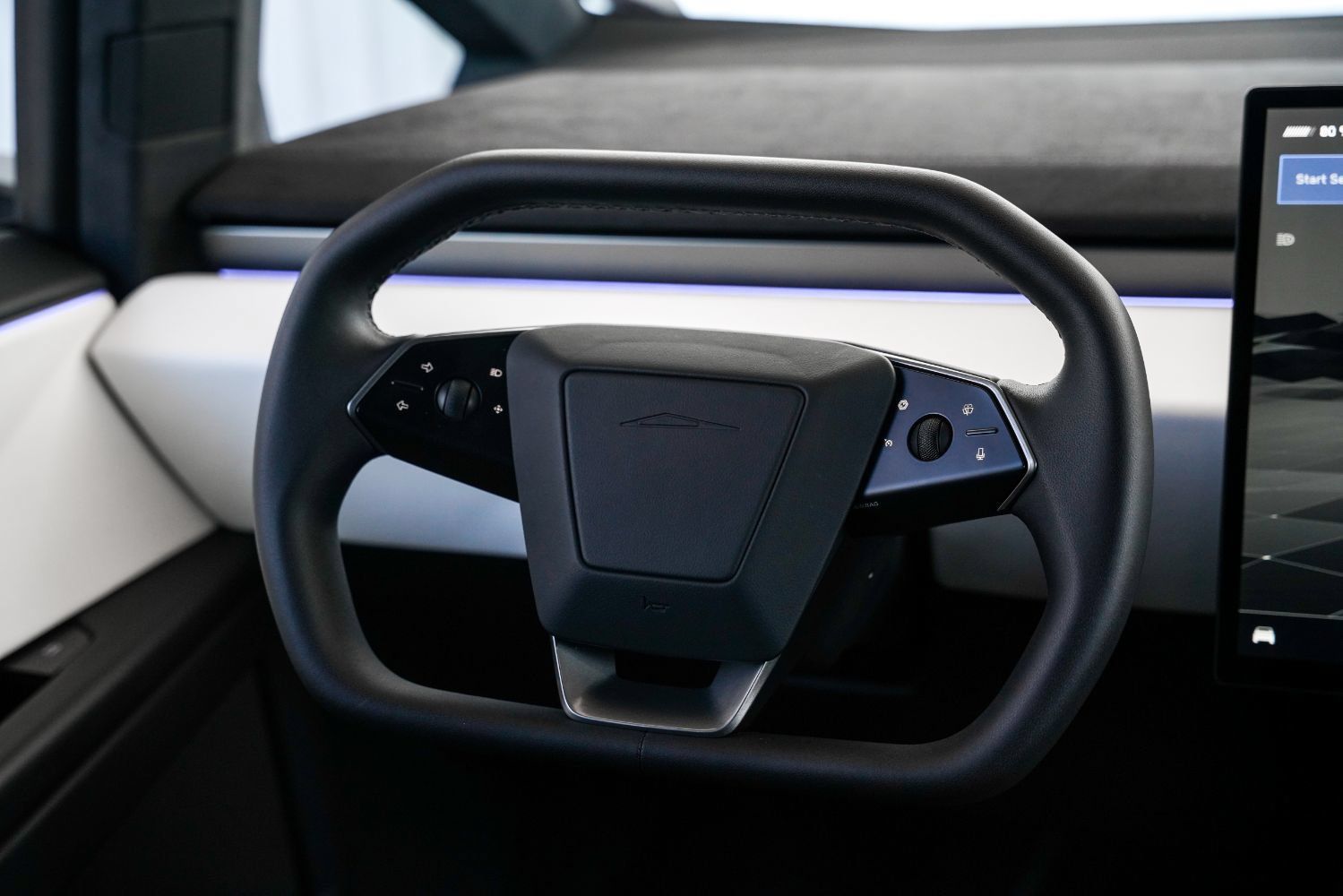 Used 2024 Tesla Cybertruck Cyberbeast AWD/4WD image 42