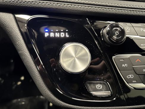 New 2026 Chrysler Pacifica Select AWD/4WD image 21