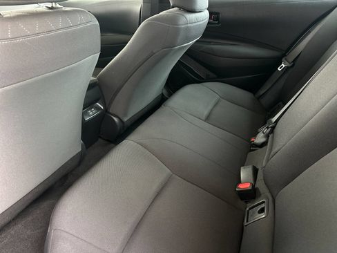 Used 2023 Toyota Corolla LE FWD image 11