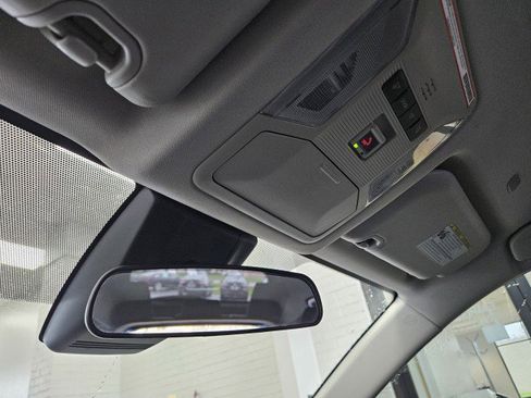 Used 2023 Toyota RAV4 LE image 22