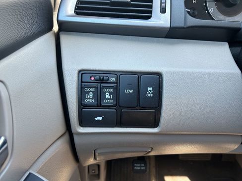 Used 2015 Honda Odyssey EX-L image 15