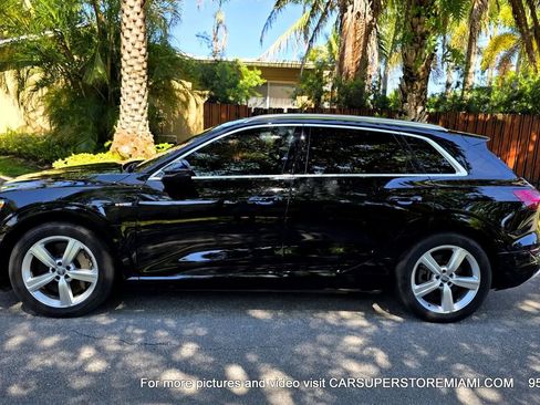 Used 2019 Audi e-tron Premium Plus AWD/4WD image 5