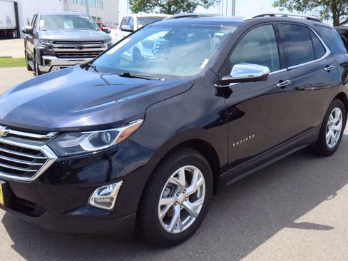 Used 2020 Chevrolet Equinox Premier AWD/4WD image 3