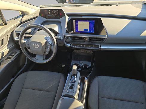 Used 2023 Toyota Prius LE image 22