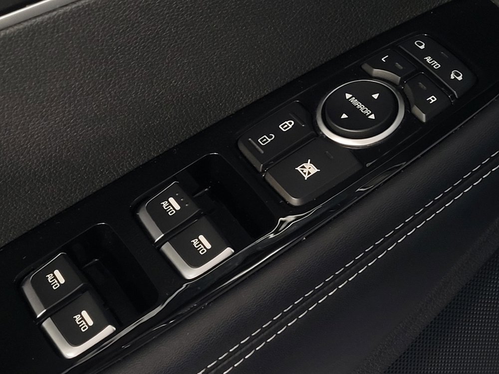 Used 2019 Kia Sorento SX FWD image 27