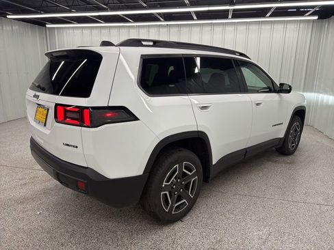 New 2026 Jeep Cherokee Limited image 6