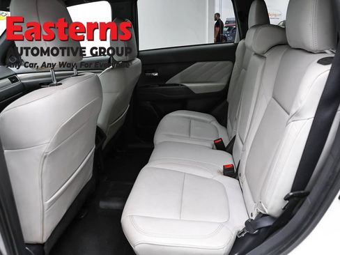 Used 2020 Mitsubishi Outlander SEL AWD/4WD image 20