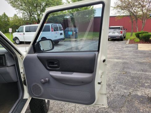 Used 1997 Jeep Cherokee SE AWD/4WD image 12