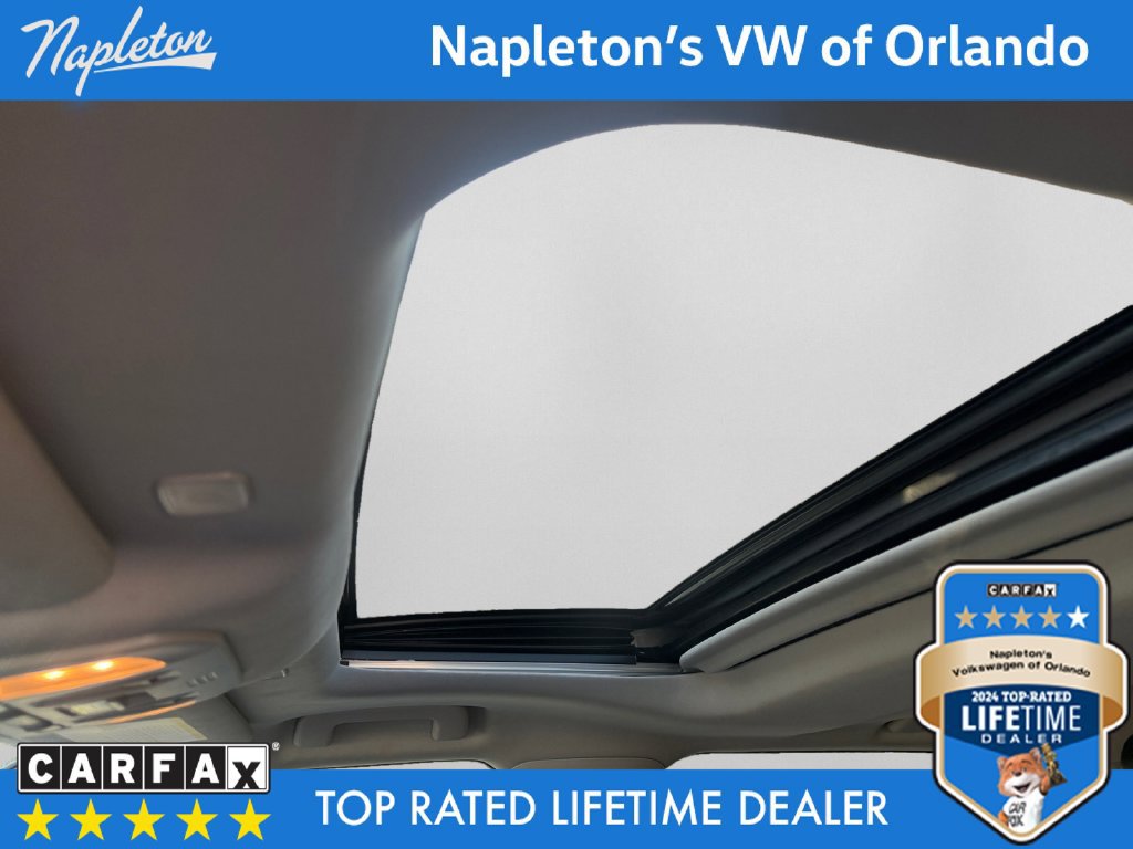 Used 2023 Toyota Highlander XLE FWD image 13