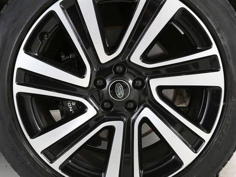 Used 2023 Land Rover Range Rover SE AWD/4WD image 6