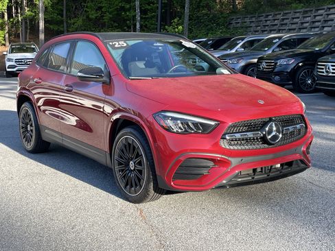 Certified 2025 Mercedes-Benz GLA 250 image 4