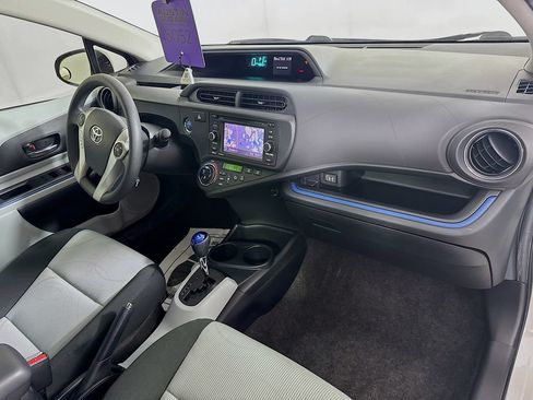 Used 2013 Toyota Prius C Three FWD image 33