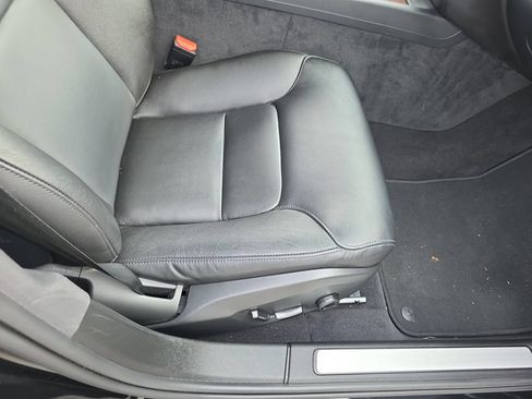 Certified 2022 Volvo S60 B5 Momentum w/ Protection Package Premier AWD/4WD image 12