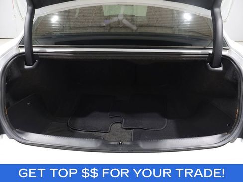 Used 2019 Chrysler 300 S AWD/4WD image 4