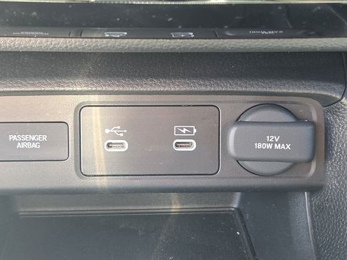 Certified 2025 Honda Civic Sport image 25